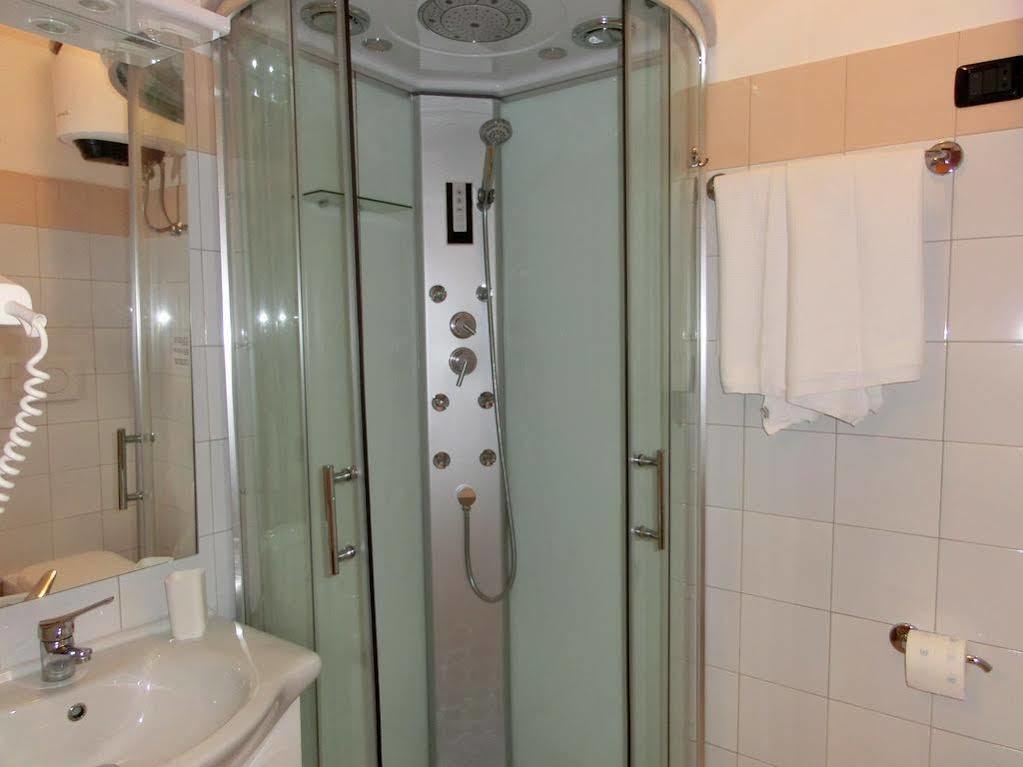 Reale House Rooms Roma Eksteriør bilde