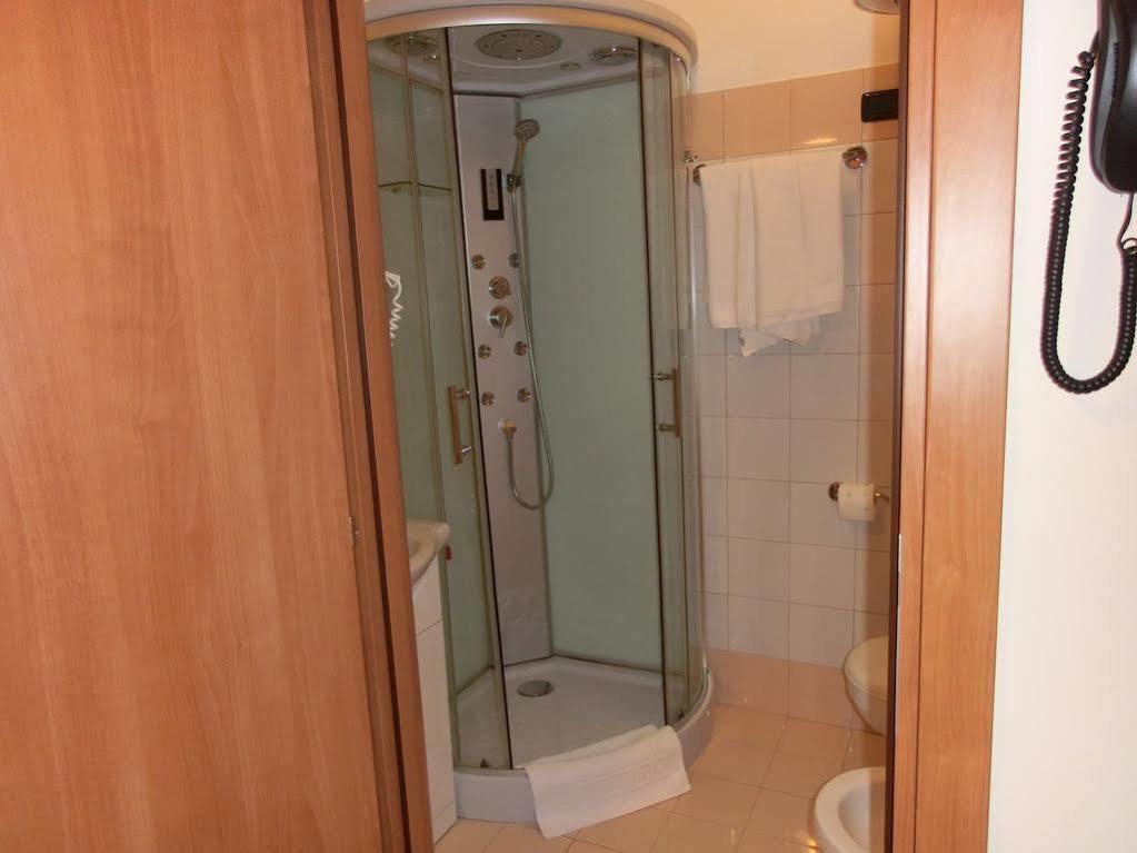 Reale House Rooms Roma Eksteriør bilde